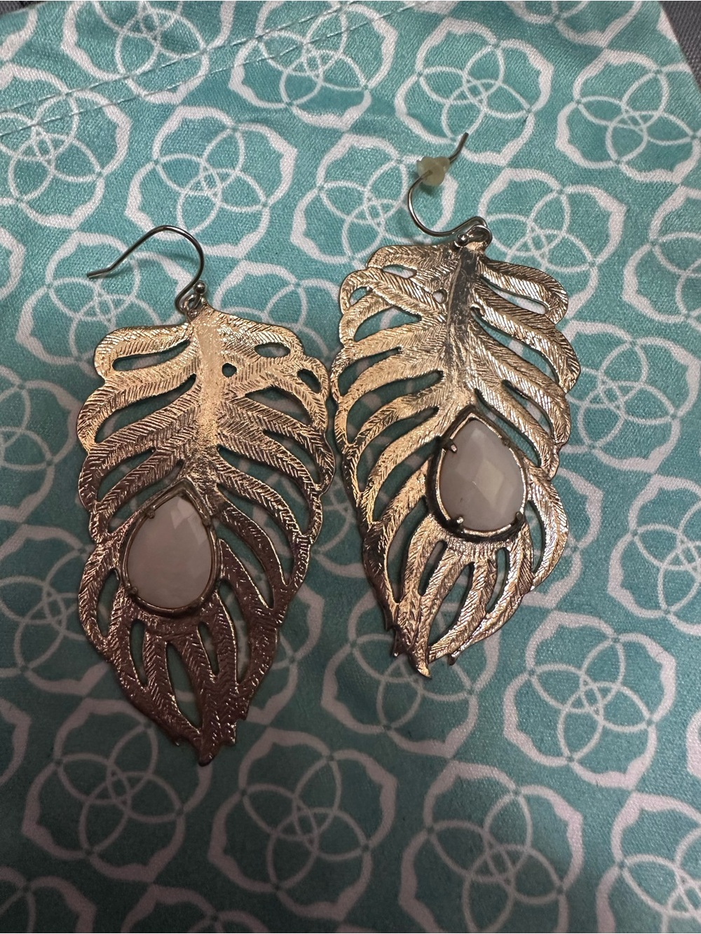 Vintage Kendra Scott - Gold Leaf Dangle Earrings with White Teardrop Stone